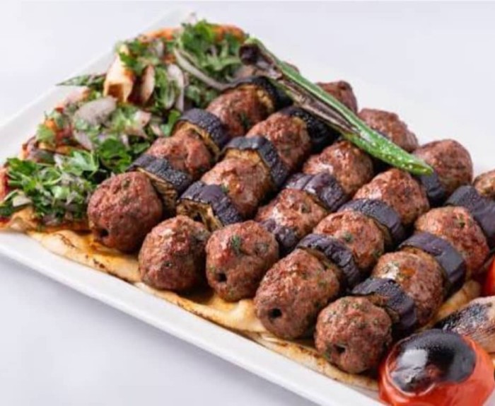 كباب بيذنجان ( الكيلو )